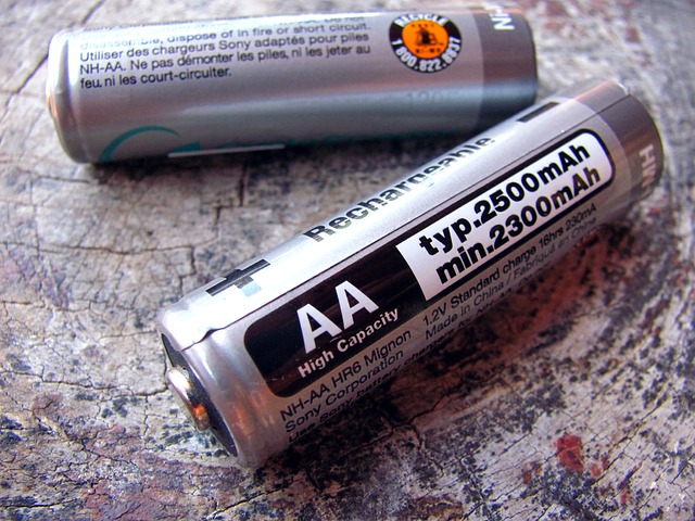batteries-631853_640.jpg