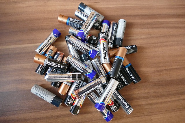 editor1626673229224846.jpg batteries-1331493_640.jpg